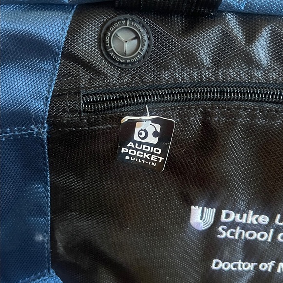OGIO laptop bag - embroidered - Duke University - Picture 11 of 12